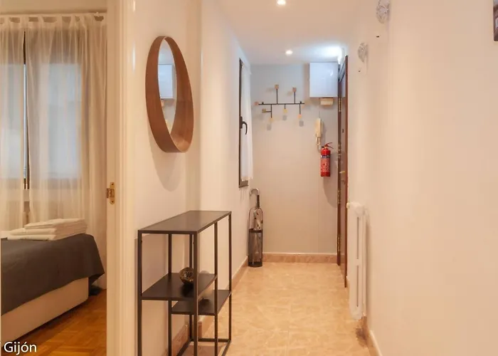 Avg Aguado 44 * Gijón